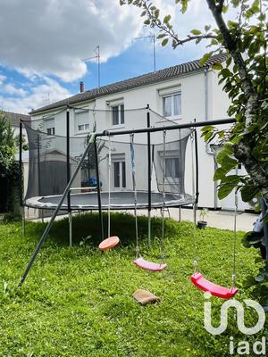 Maison - 89 m² - 5 pièces