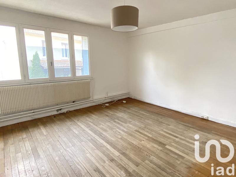 Appartement - 90 m² - 5 pièces