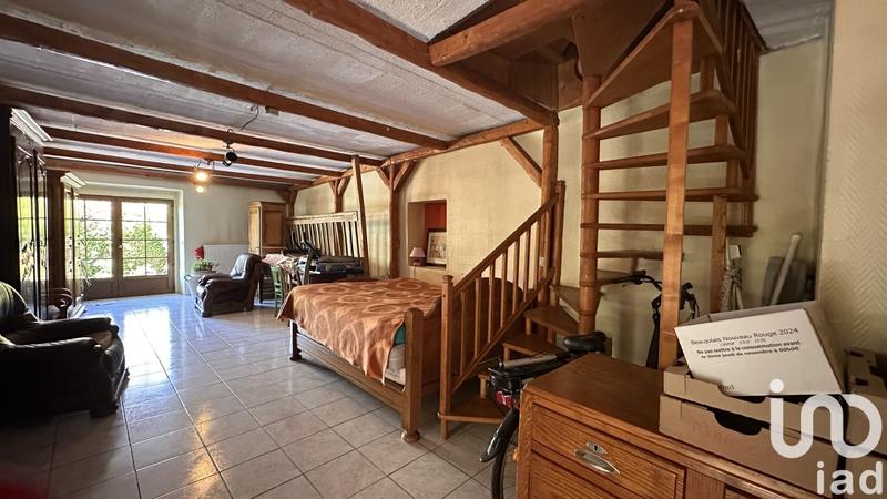 Maison - 180 m² - 4 pièces