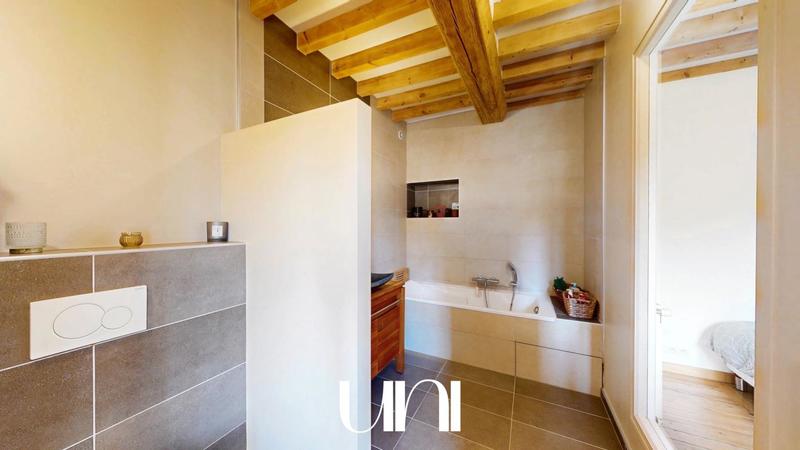 Maison - 147 m² - 6 pièces