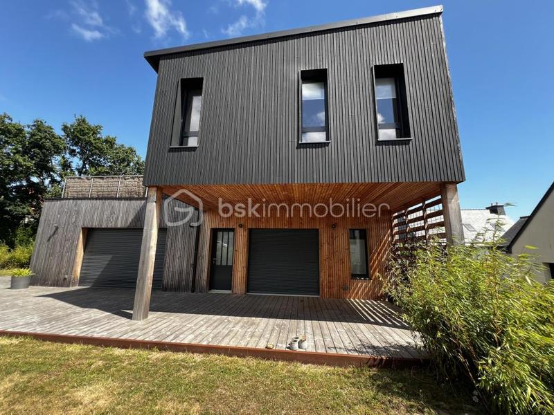 Maison - 136 m² - 6 pièces