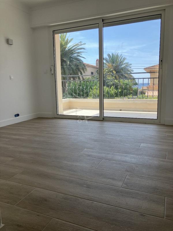 Appartement ancien - 55 m² - 3 pièces