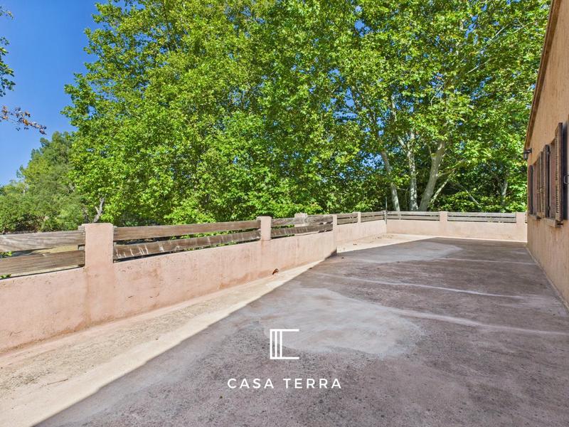 Immeuble - 455 m² - 22 pièces