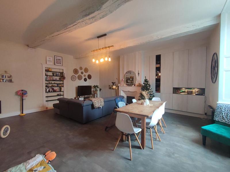 Appartement - 81 m² - 3 pièces