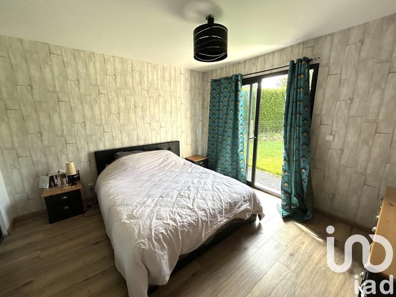 Maison - 244 m² - 8 pièces