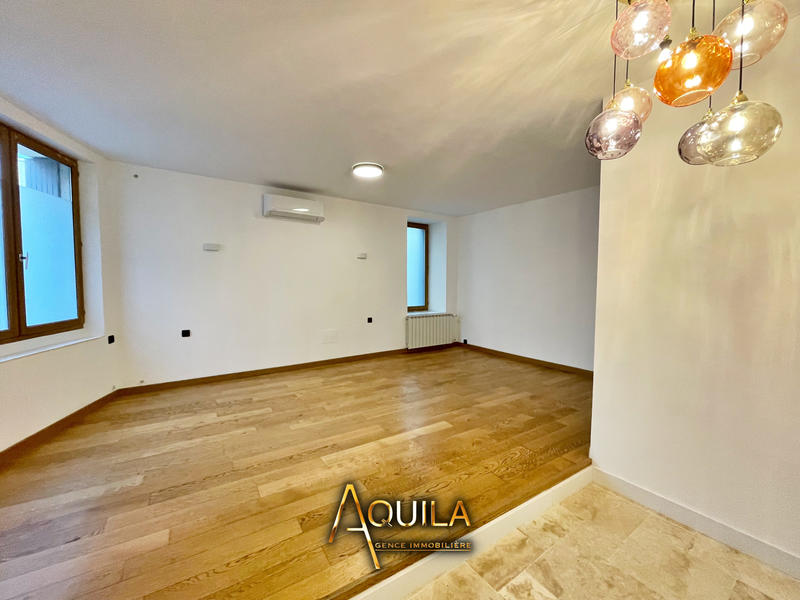 Maison de village - 150 m² - 6 pièces