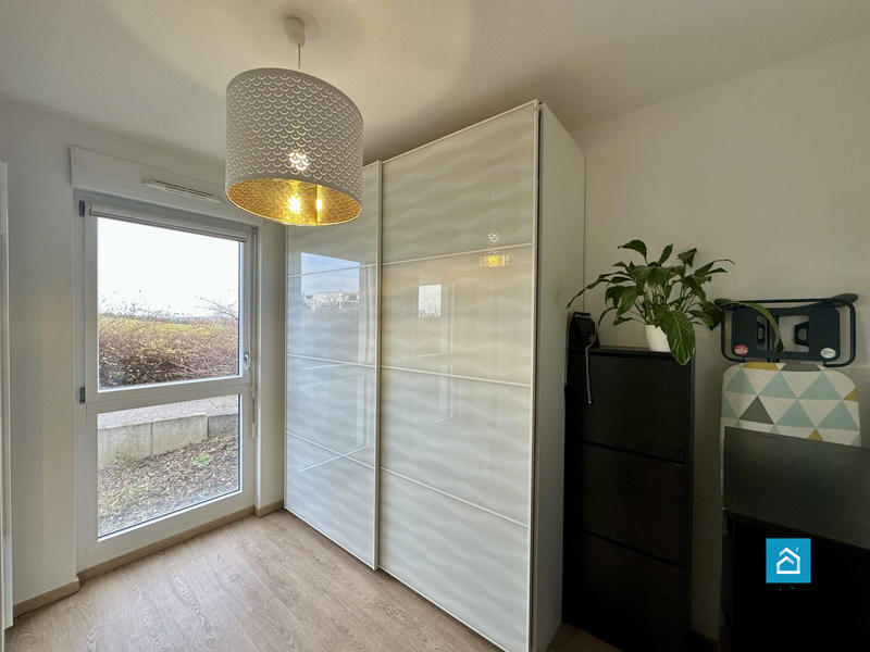 Appartement - 80 m² - 4 pièces