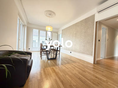 Appartement - 99 m² - 5 pièces