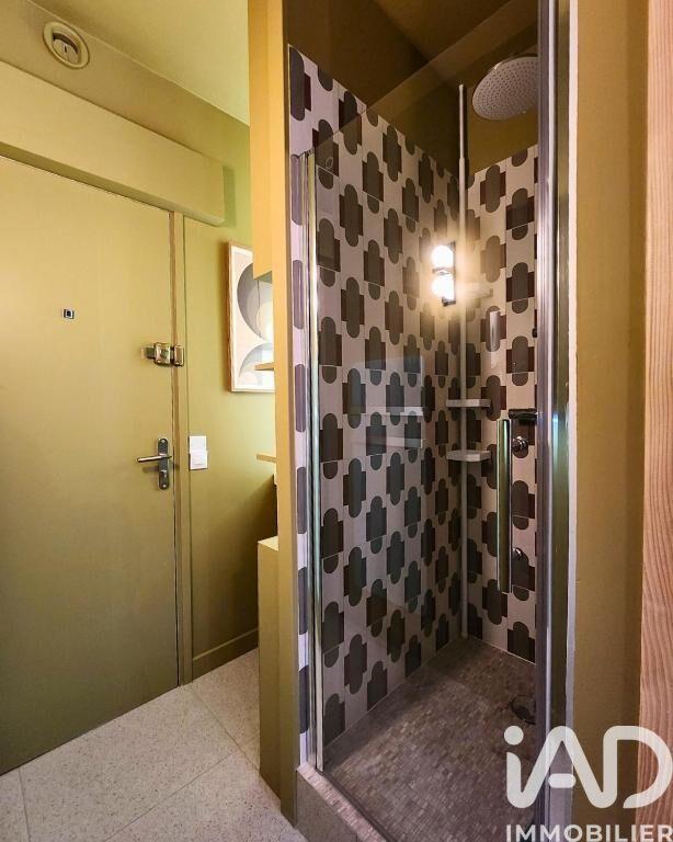 Studio - 11 m² - 1 pièce