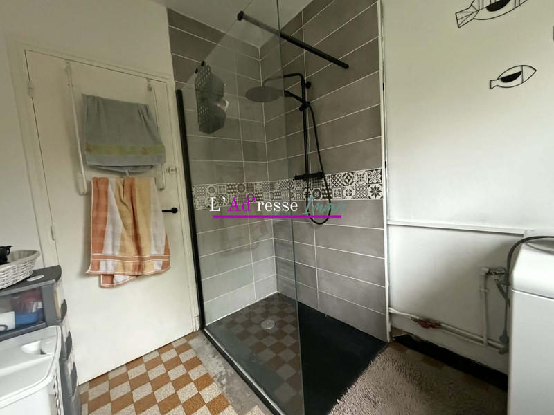 Maison - 80 m² - 5 pièces