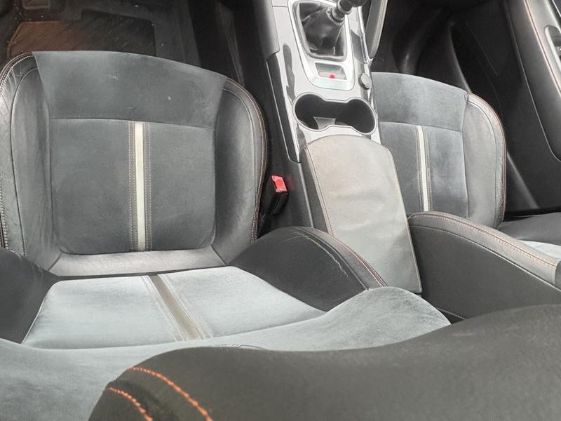 Peugeot 3008 1.6 Hdi 120 Cv Crossway 54500 Klm