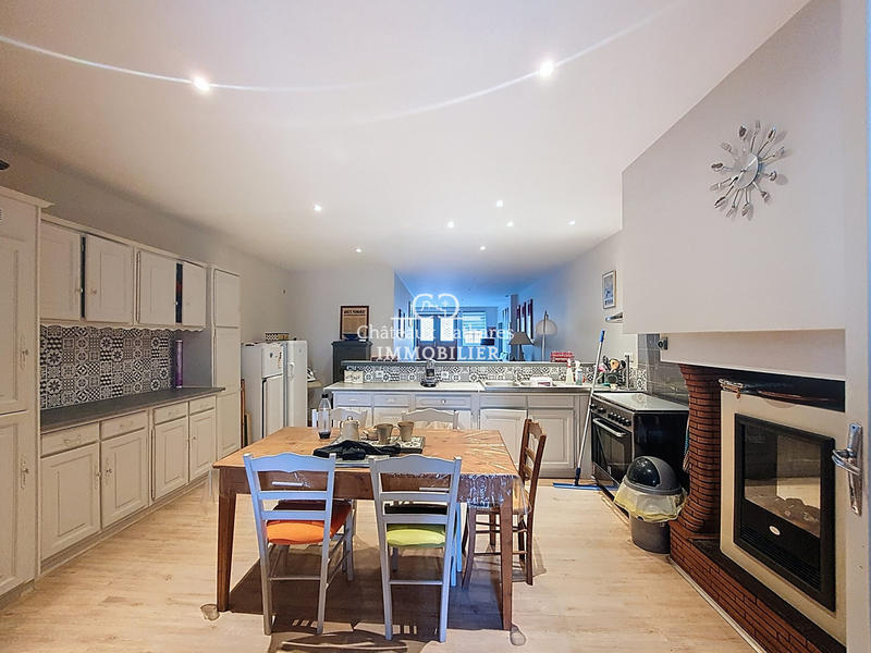 Maison ancienne - 250 m² - 9 pièces