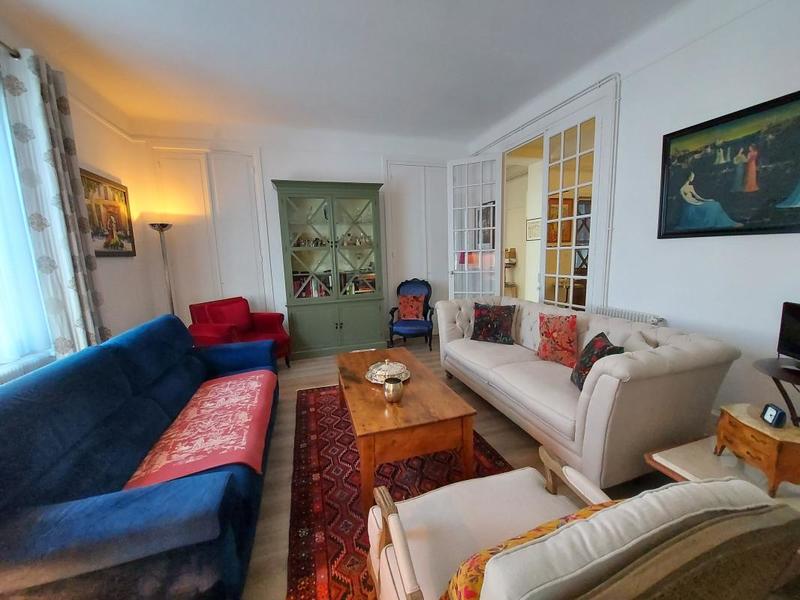 Appartement - 143 m² - 4 pièces