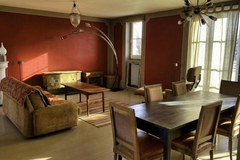 Propriété - 336 m² - 12 pièces