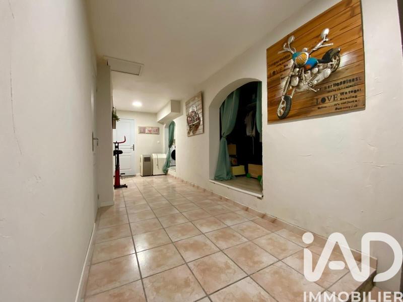 Maison - 206 m² - 6 pièces