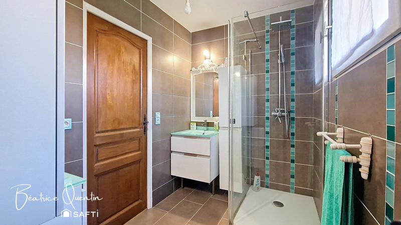 Maison - 156 m² - 7 pièces