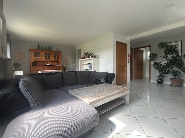 Maison - 177 m² - 7 pièces
