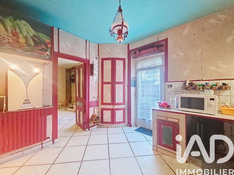 Maison - 203 m² - 10 pièces