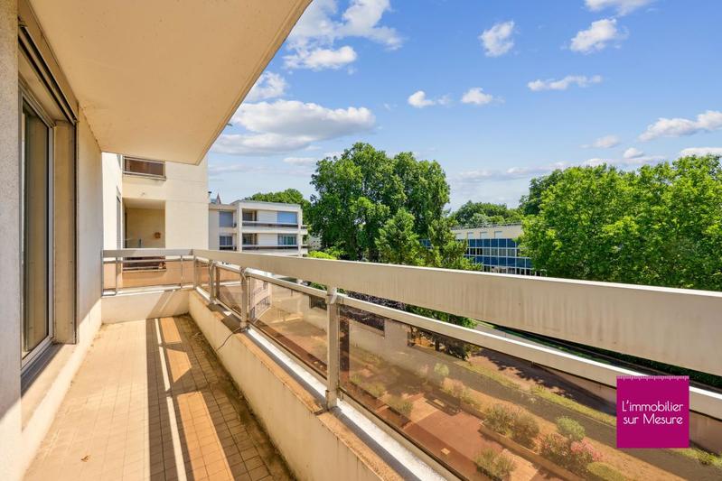 Appartement - 107 m² - 5 pièces