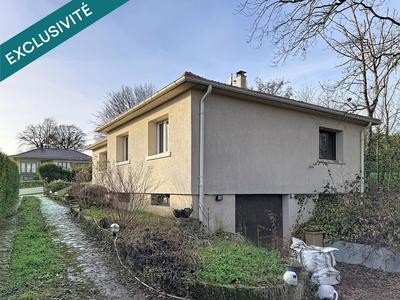 Maison - 93 m² - 4 pièces