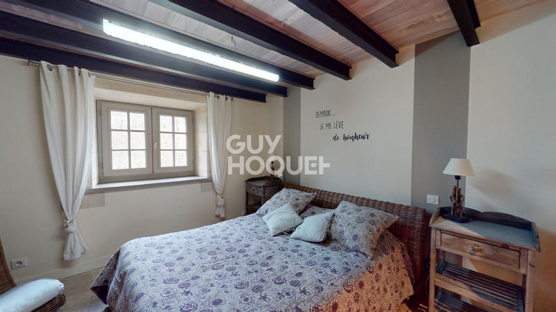 Maison - 230 m² - 5 pièces