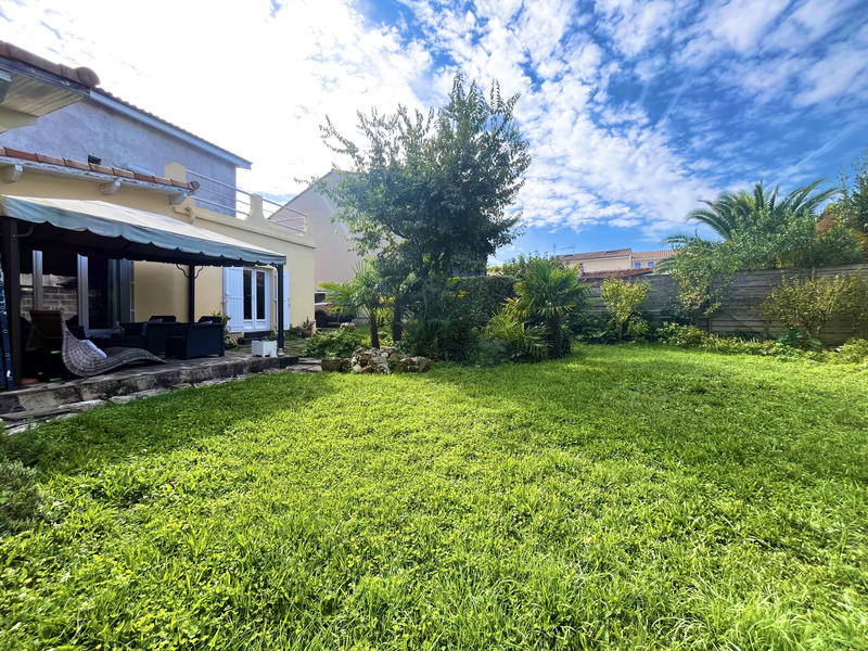 Maison - 200 m² - 6 pièces