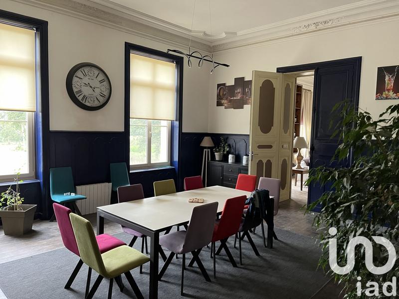 Château - 852 m² - 11 pièces