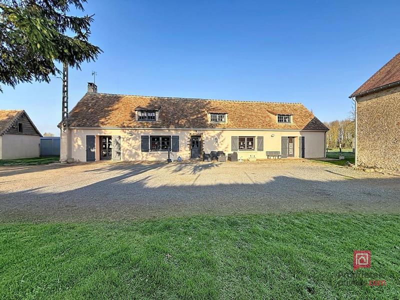 Maison - 225 m² - 6 pièces