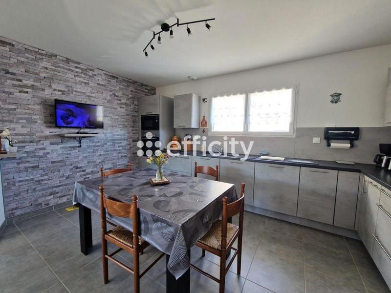 Maison - 108 m² - 4 pièces