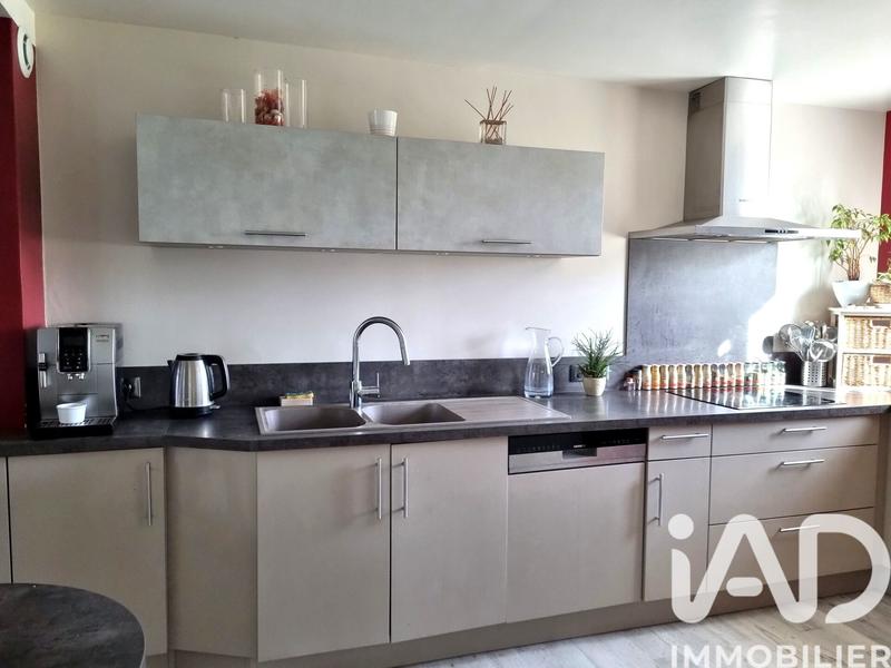 Maison - 137 m² - 6 pièces