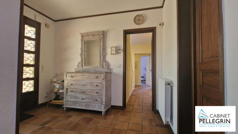 Villa - 139 m² - 6 pièces