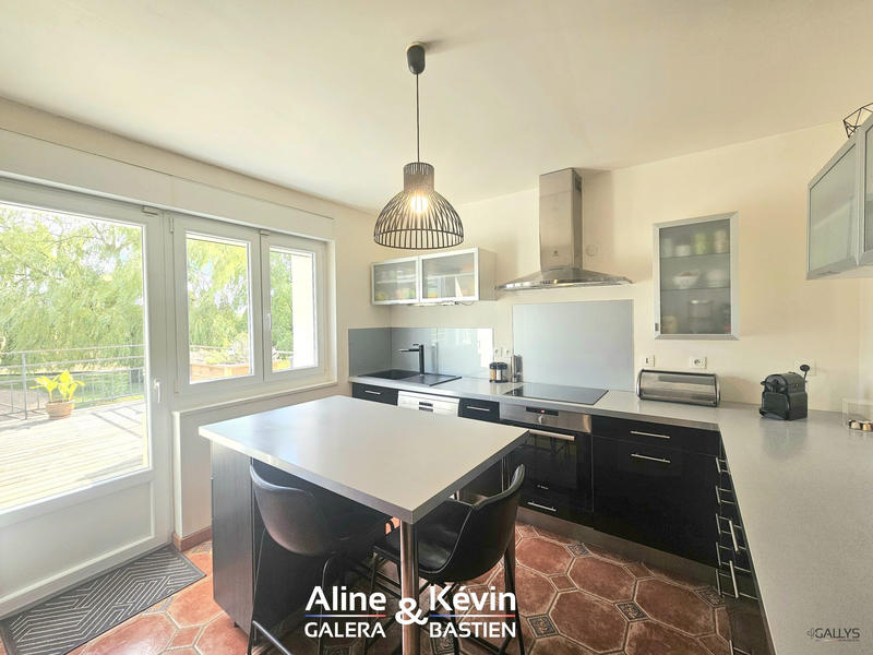 Maison - 190 m² - 7 pièces