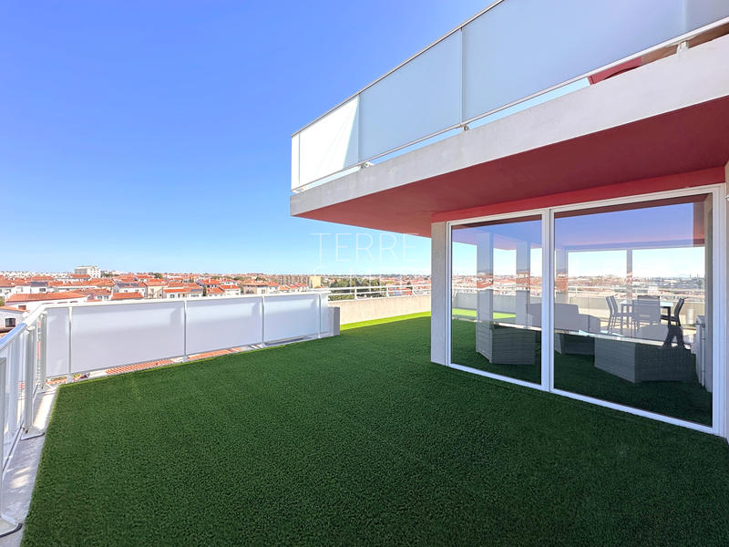 Appartement - 88 m² - 4 pièces