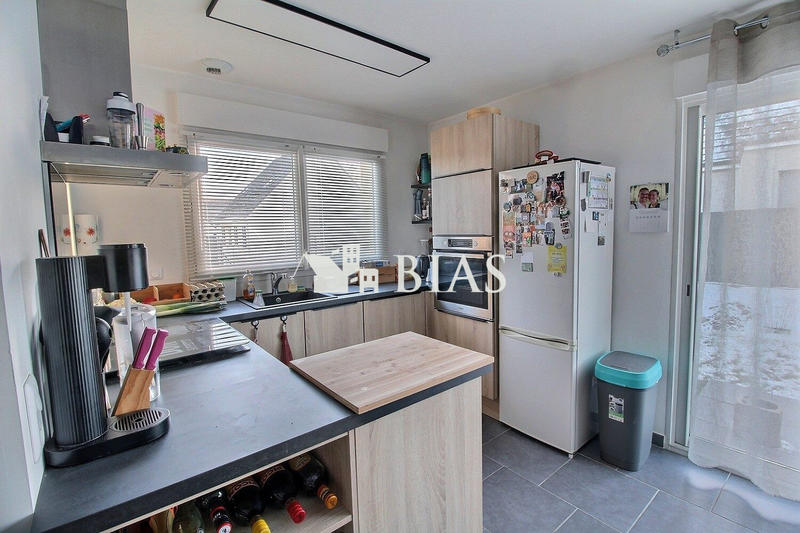 Maison - 80 m² - 3 pièces