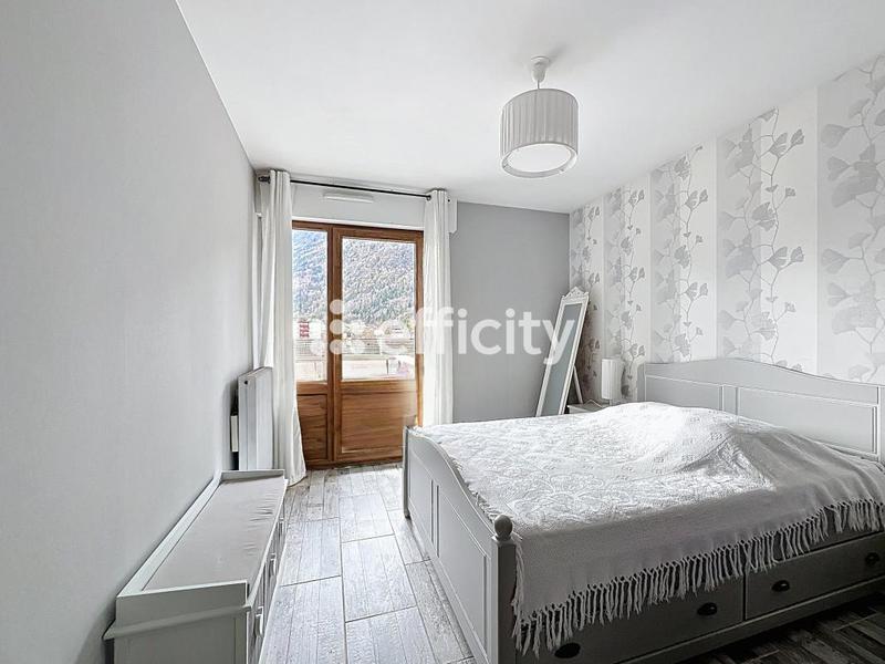 Appartement - 162 m² - 4 pièces