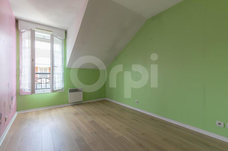 Appartement - 105 m² - 5 pièces