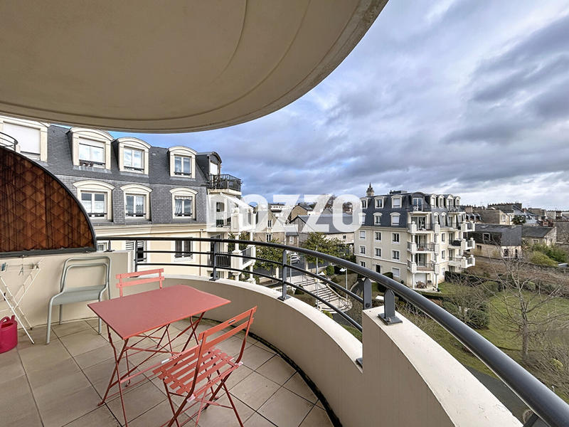 Appartement - 70 m² - 3 pièces