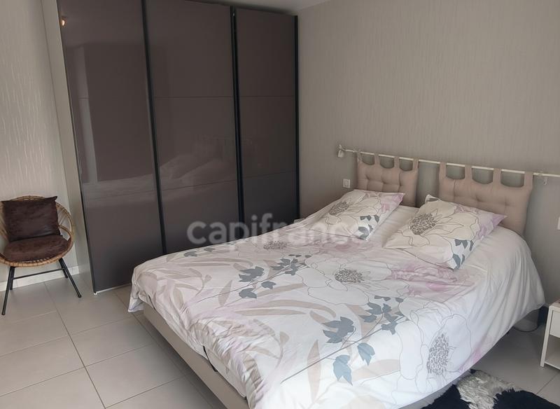 Maison - 176 m² - 5 pièces