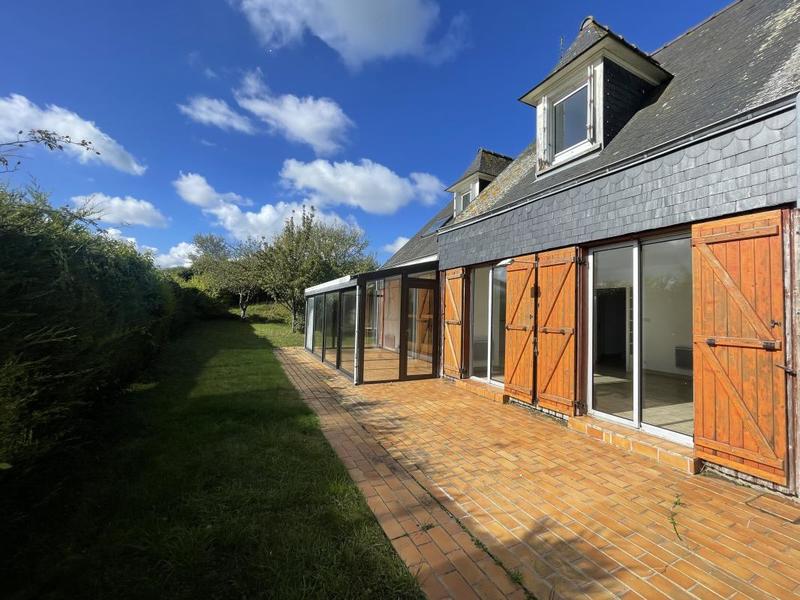 Maison - 142 m² - 5 pièces