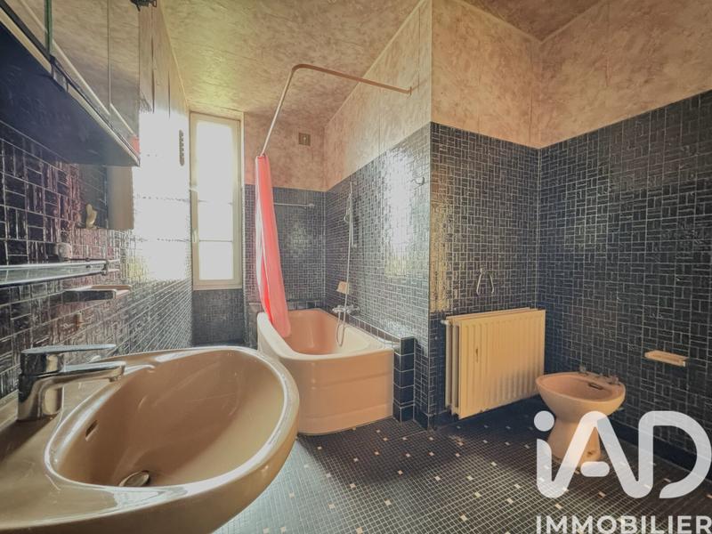 Maison - 172 m² - 6 pièces