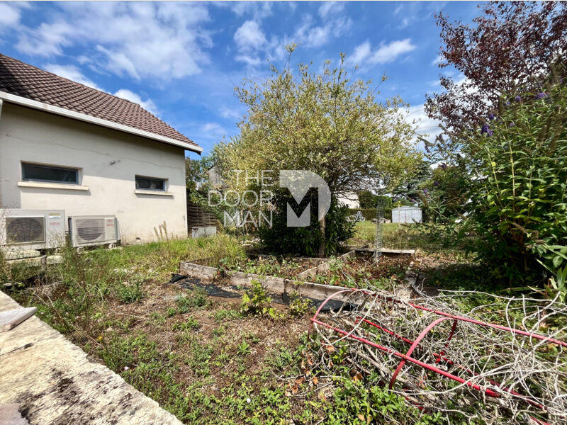 Maison - 145 m² - 6 pièces