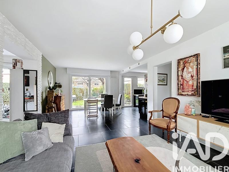 Maison - 110 m² - 6 pièces