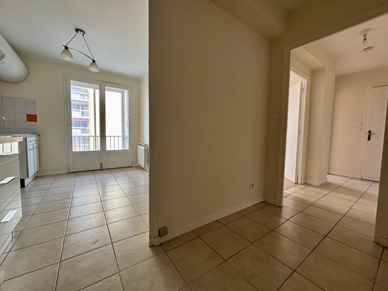 Appartement - 76 m² - 4 pièces