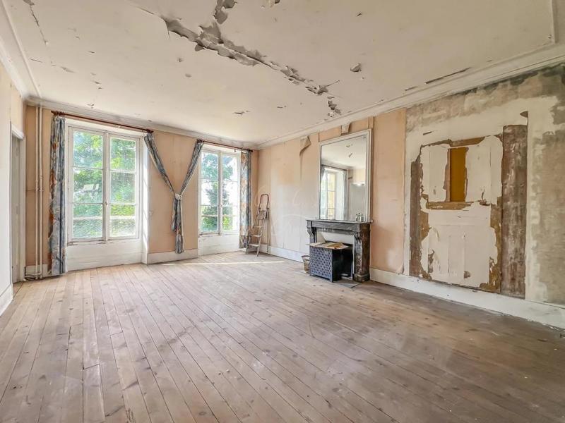 Château - 476 m² - 21 pièces