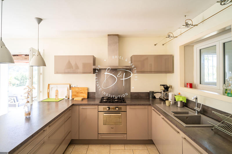 Maison - 112 m² - 5 pièces