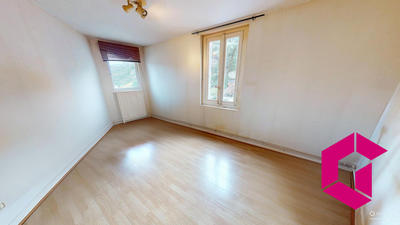 Maison - 130 m² - 4 pièces