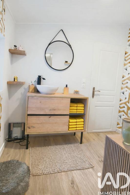 Maison - 80 m² - 4 pièces