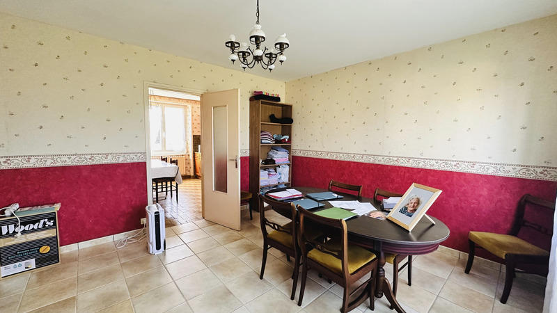 Maison - 153 m² - 10 pièces