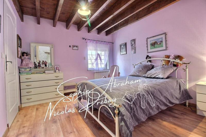 Maison - 176 m² - 7 pièces