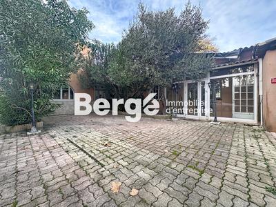 Local commercial - 478 m²